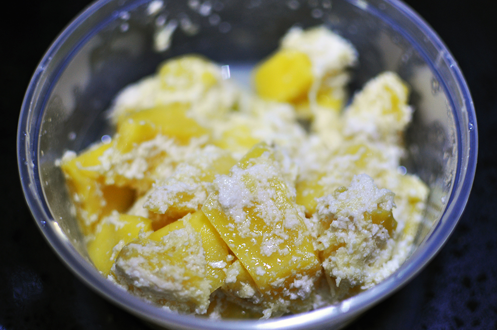 Nonsoom Bambangan: The Funky-smelling Pickled Wild Mango from Sabah ...